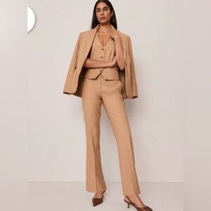 St. John Stretch Camel  High Waist Gold Buttons Designer Trouser Pants Size 6